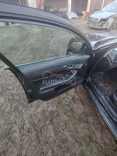 Delovi za Audi A6 2.4 2005. god.