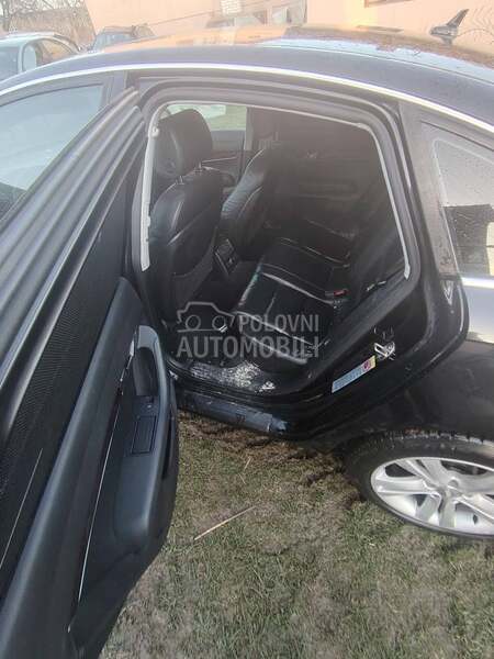Delovi za Audi A6 2.4 2005. god.