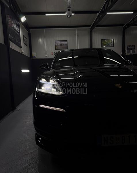 Porsche Cayenne CAYENNE E HYBRID