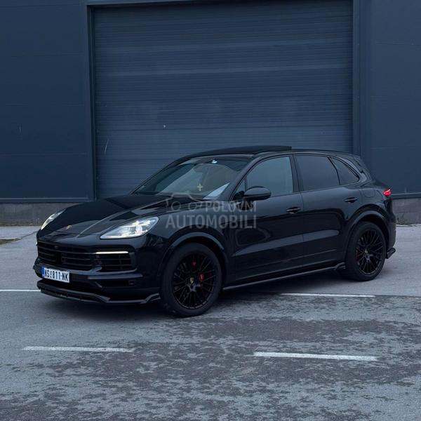 Porsche Cayenne CAYENNE E HYBRID