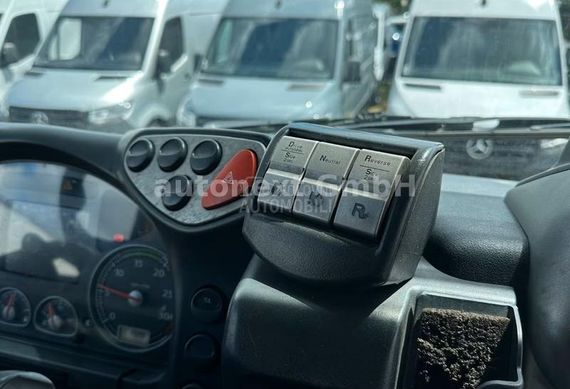 Iveco Stralis 330 / MO2875