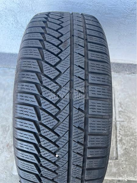 Continental 235/55 R18 Zimska