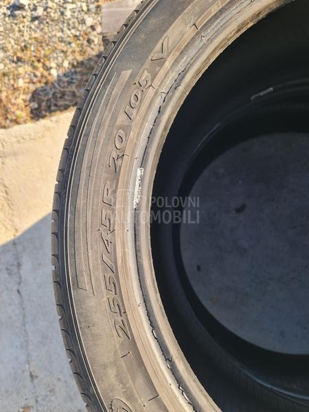 Pirelli 255/45 R20 Letnja