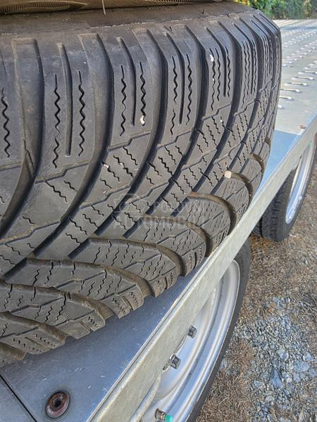 Firestone 195/65 R15 Zimska