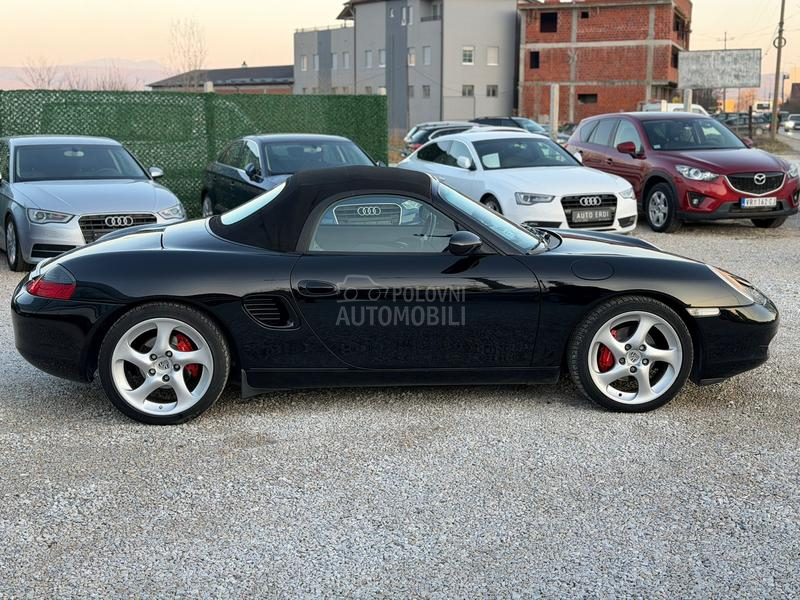 Porsche Boxster 