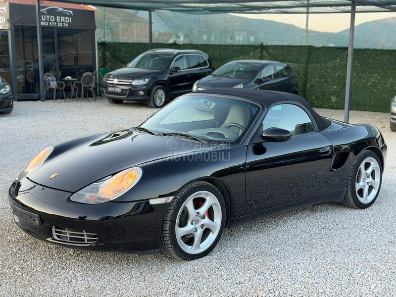 Porsche Boxster 
