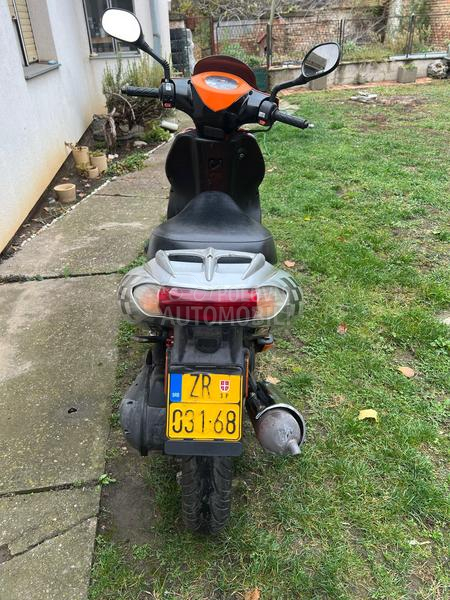 Kymco Super 9 Sport