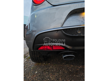 Zadnja maglenka za Alfa Romeo MiTo