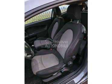 Sedista za Alfa Romeo MiTo