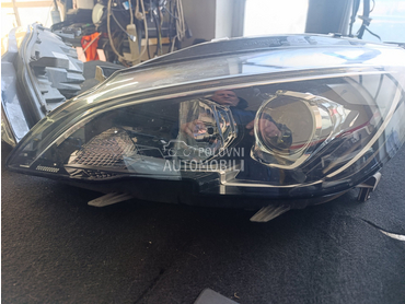 far Levi I desni za Peugeot 308 od 2017. do 2021. god.