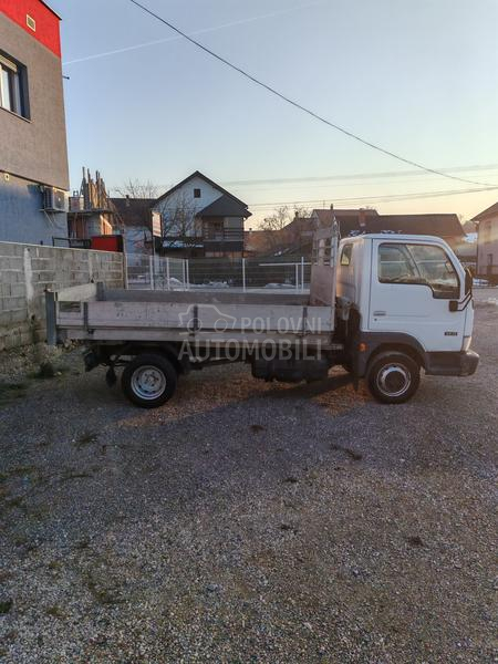 Nissan Cabstar