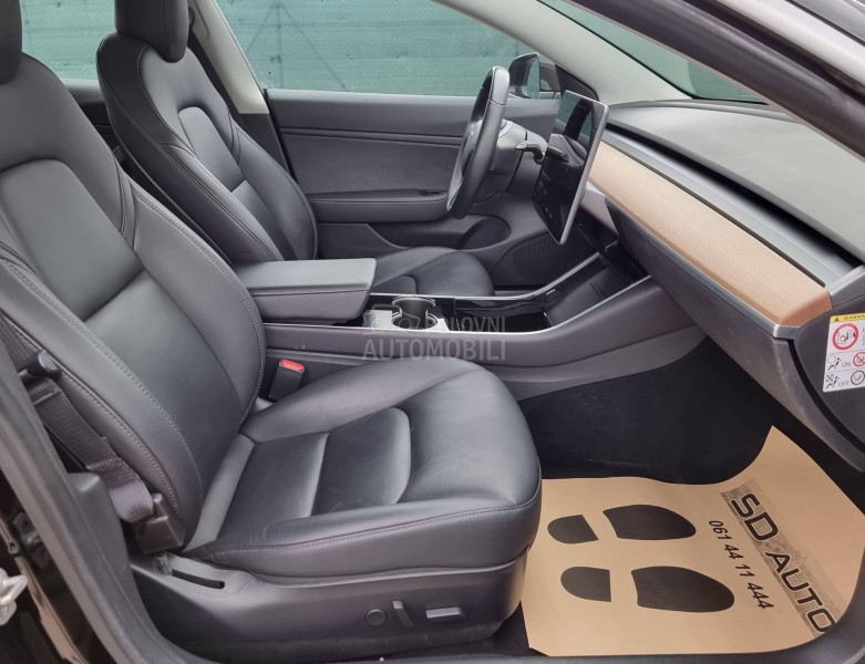 Tesla Model 3 Long Range