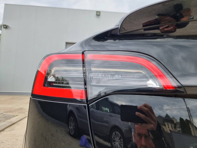 Tesla Model 3 Long Range