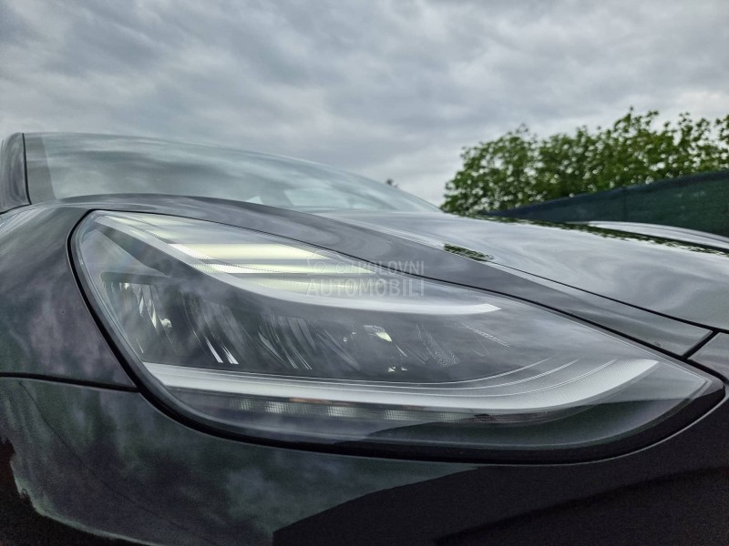 Tesla Model 3 Long Range