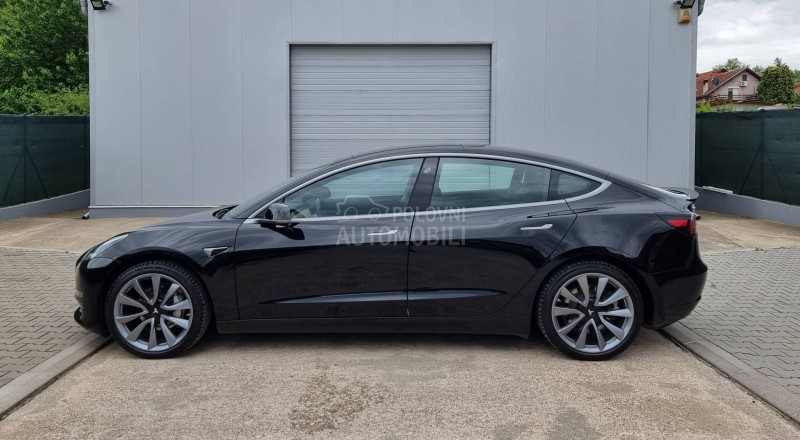 Tesla Model 3 Long Range