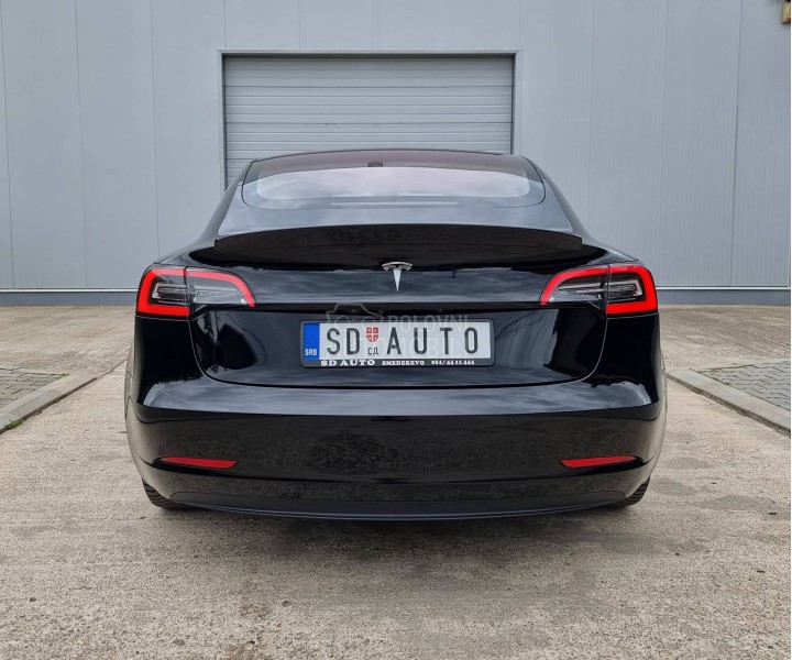 Tesla Model 3 Long Range