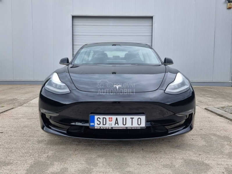 Tesla Model 3 Long Range