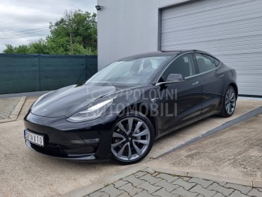 Tesla Model 3 Long Range