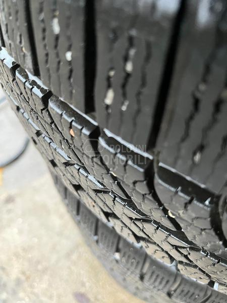 Westlake 235/45 R19 Zimska