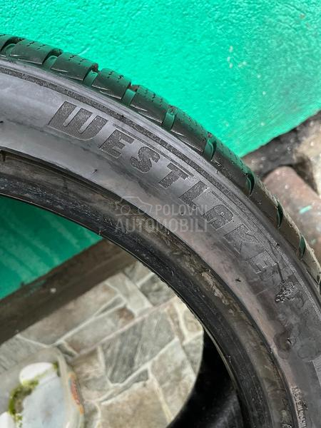Westlake 235/45 R19 Zimska