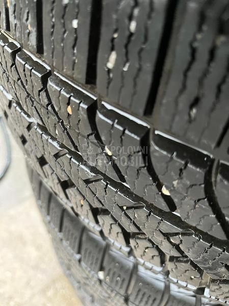 Westlake 235/45 R19 Zimska