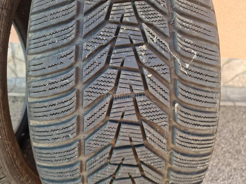 Hankook 275/35 R21 Zimska