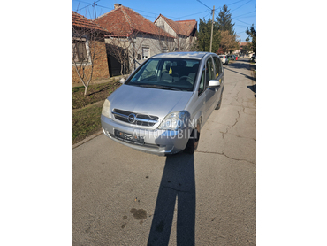 Opel Meriva 1.6 B