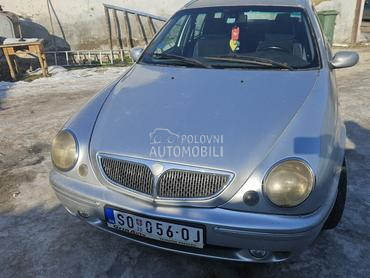 Lancia Lybra 