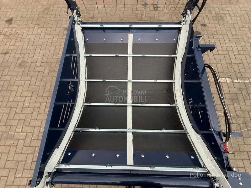 FKMachinery Razbacivač