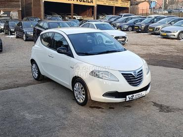 Lancia Ypsilon 1.2  8V