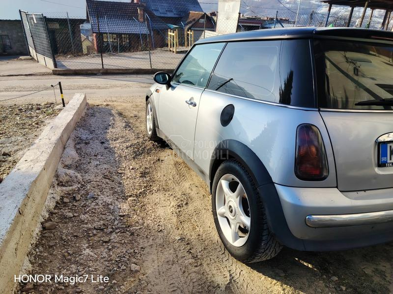 MINI Cooper 