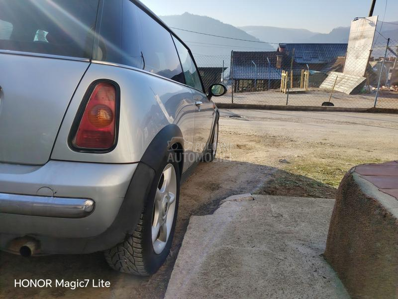 MINI Cooper 