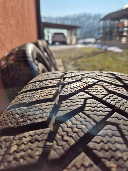 Nexen 205/55 R16 Zimska
