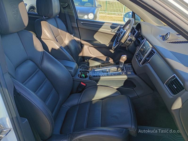 Porsche Macan 2.0 DSG
