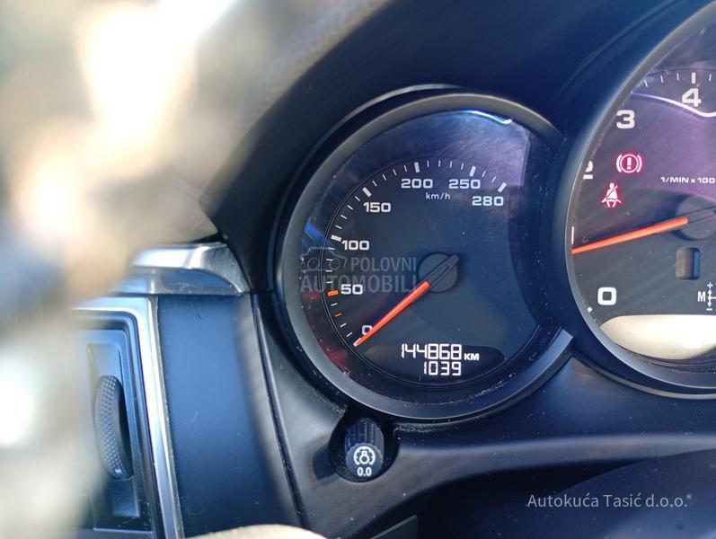 Porsche Macan 2.0 DSG