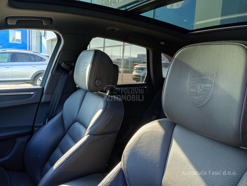 Porsche Macan 2.0 DSG