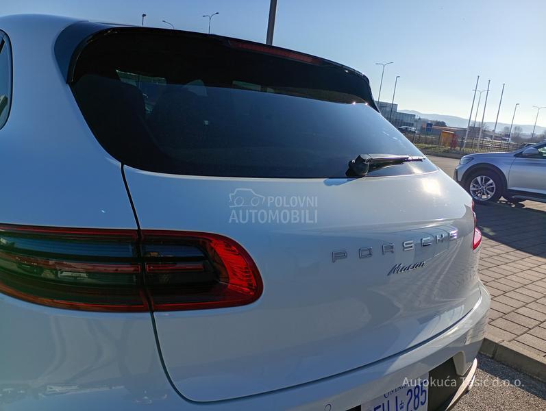 Porsche Macan 2.0 DSG