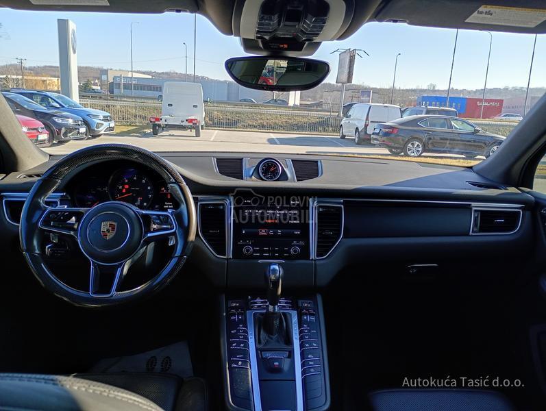 Porsche Macan 2.0 DSG
