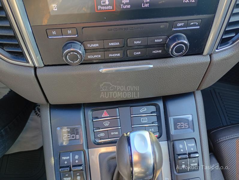 Porsche Macan 2.0 DSG