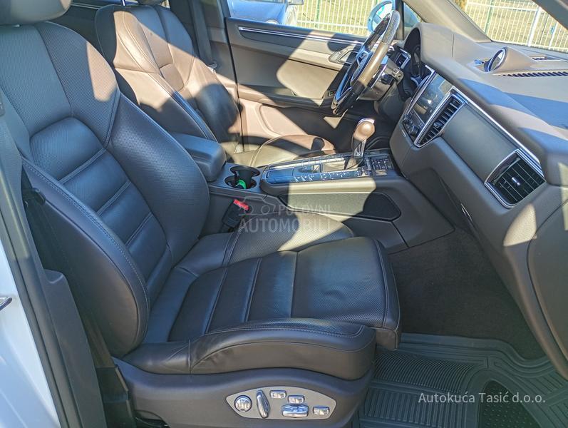 Porsche Macan 2.0 DSG