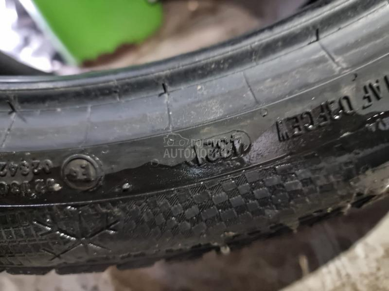 Continental 275/40 R22 Zimska