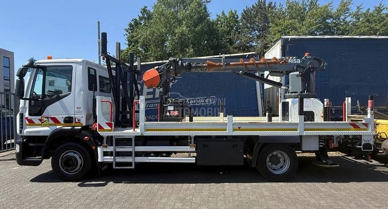 Iveco Bušaća dizalica/LTK319