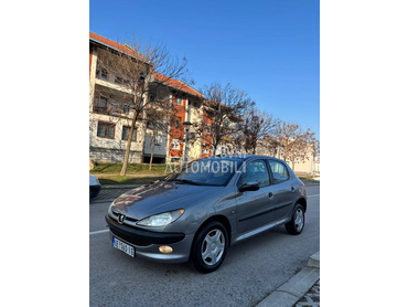 Peugeot 206 