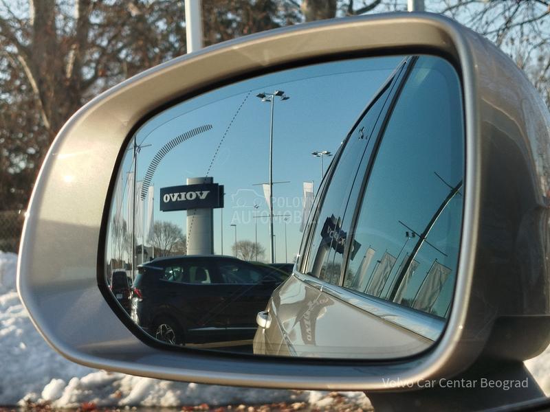 Volvo XC90 B5 AWD CORE