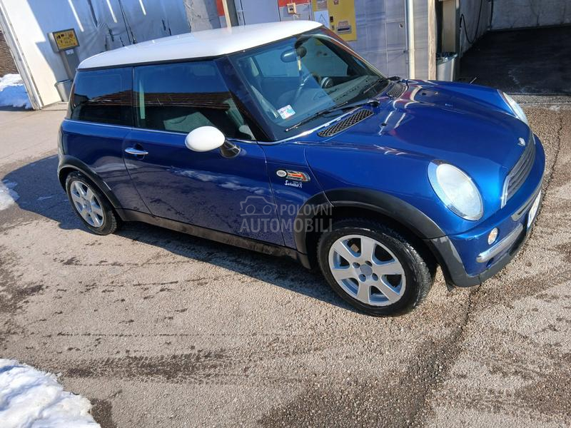 MINI Cooper 