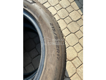 Hankook 215/55 R17 Letnja
