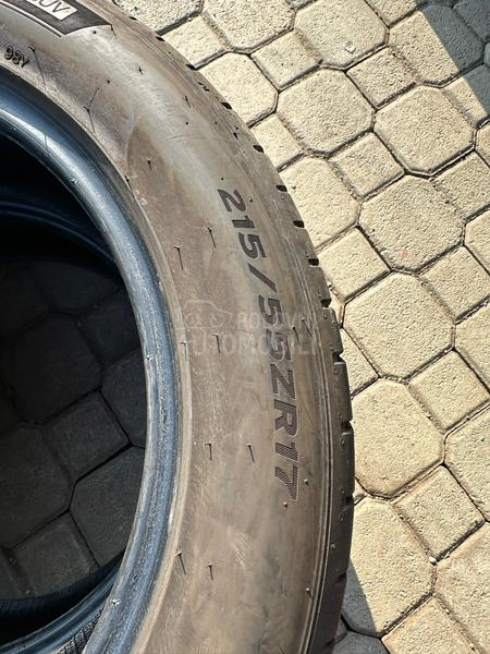 Hankook 215/55 R17 Letnja