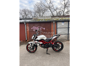 Benelli BN125 BN 125