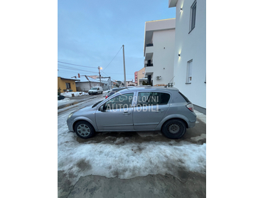 Opel Astra H 1.7