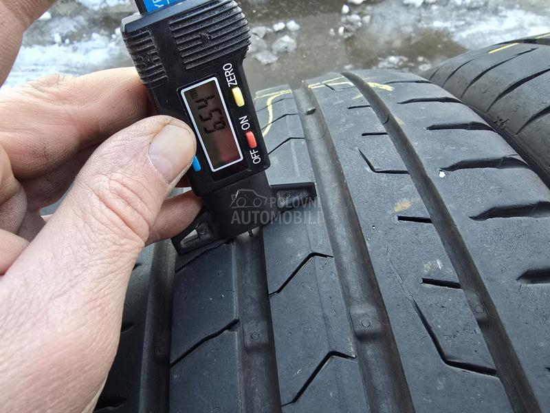 Continental 215/55 R17 Letnja